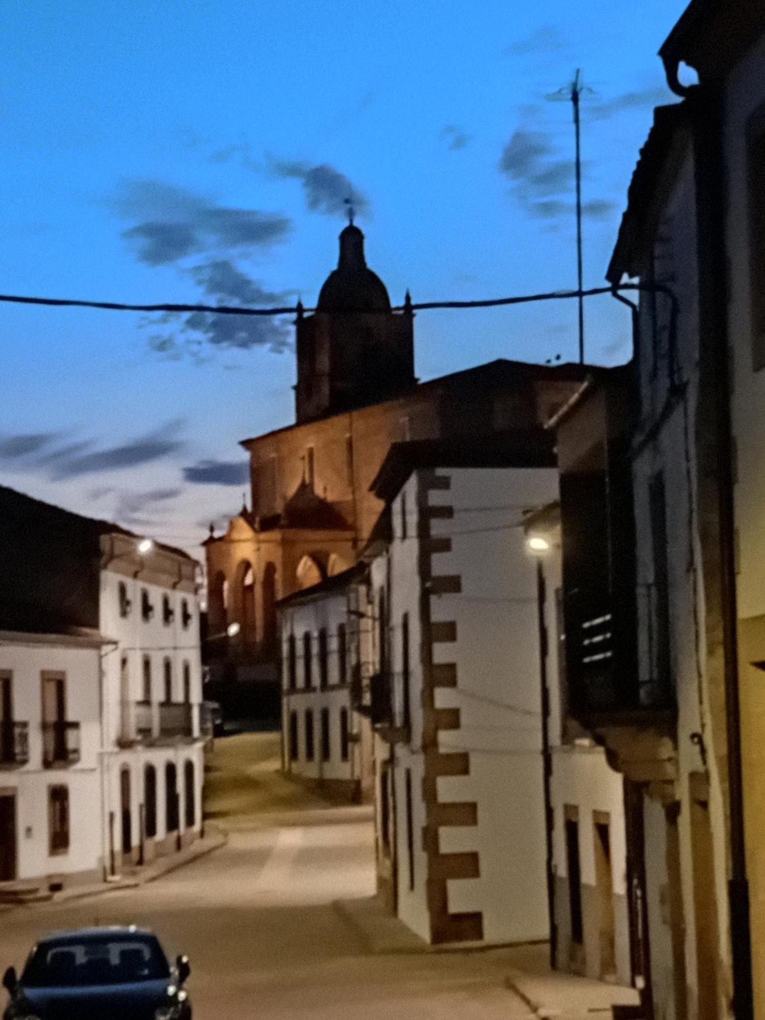 Apartamento Sanin 3 Lumbrales エクステリア 写真